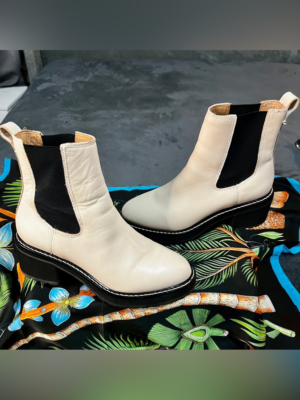 Madewell Carina Platform Leather Chelsea‎ Boots Harvest Moon Cream 7